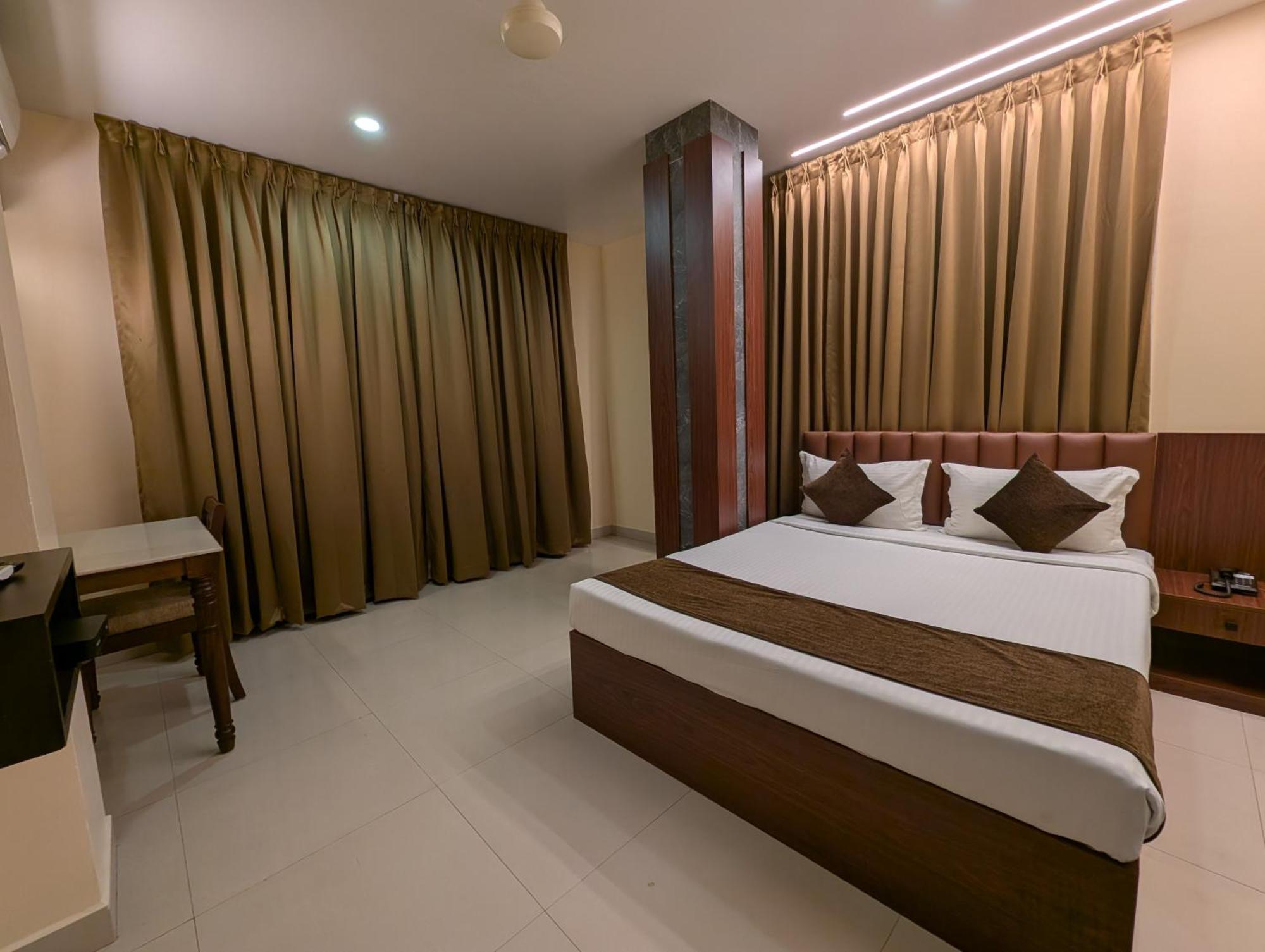 Hotel Arcadia Kottayam Eksteriør bilde