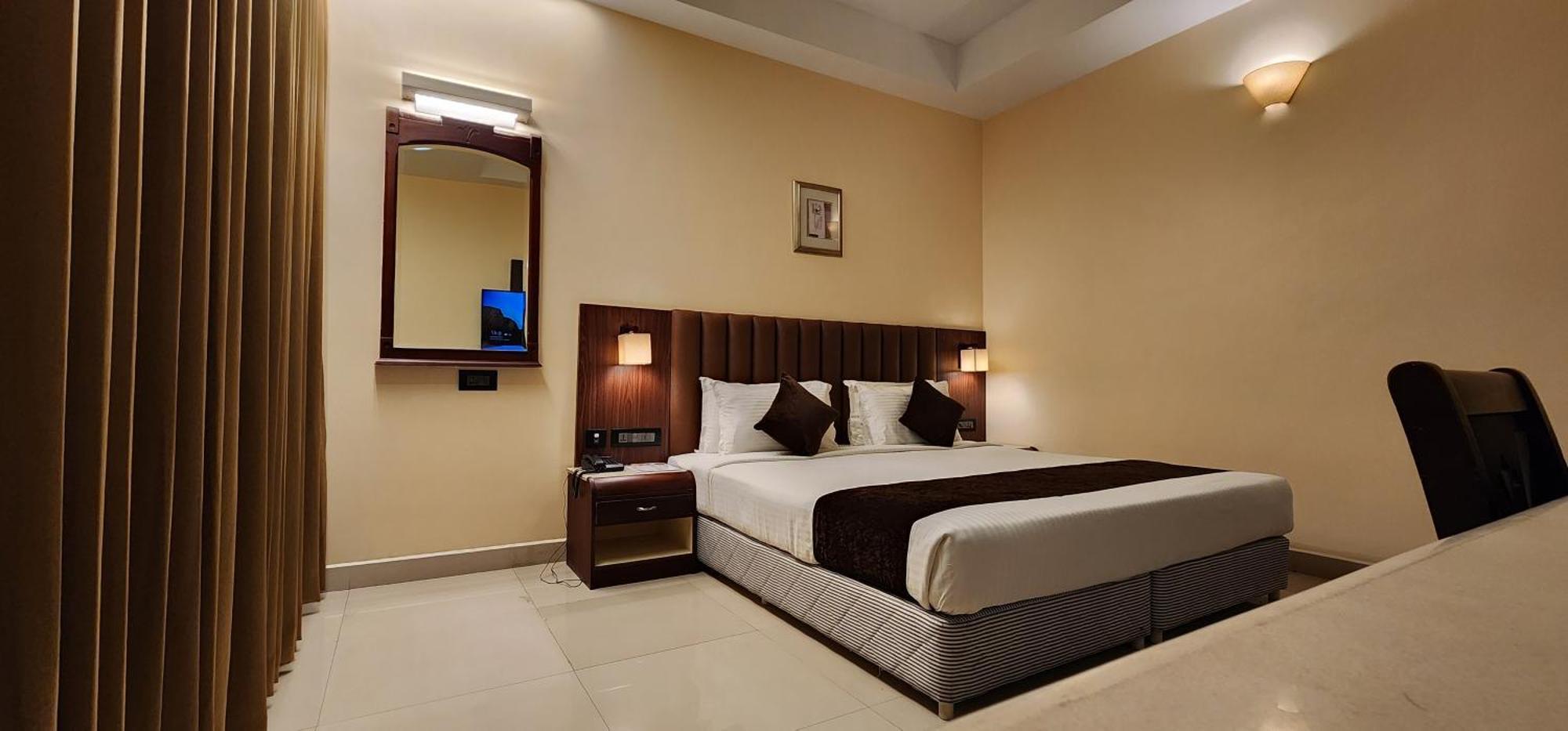 Hotel Arcadia Kottayam Eksteriør bilde